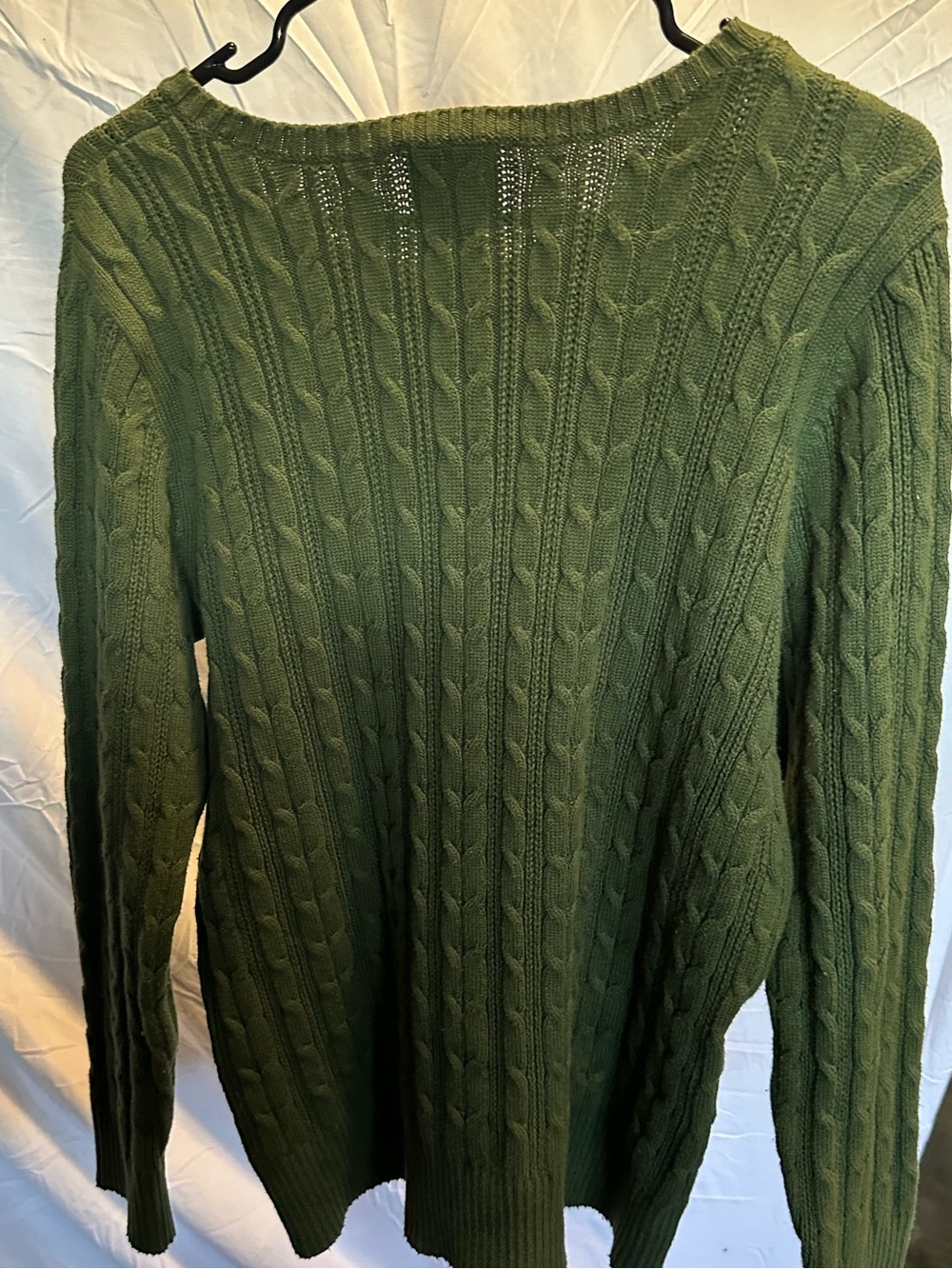 Lightweight Cable Knit Sweater